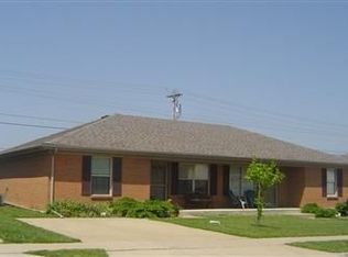 1040-1042 Pinoak Dr, Nicholasville, KY 40356