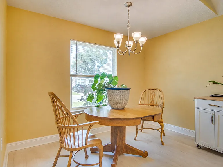 7014 Sonny Dr — Photo 10