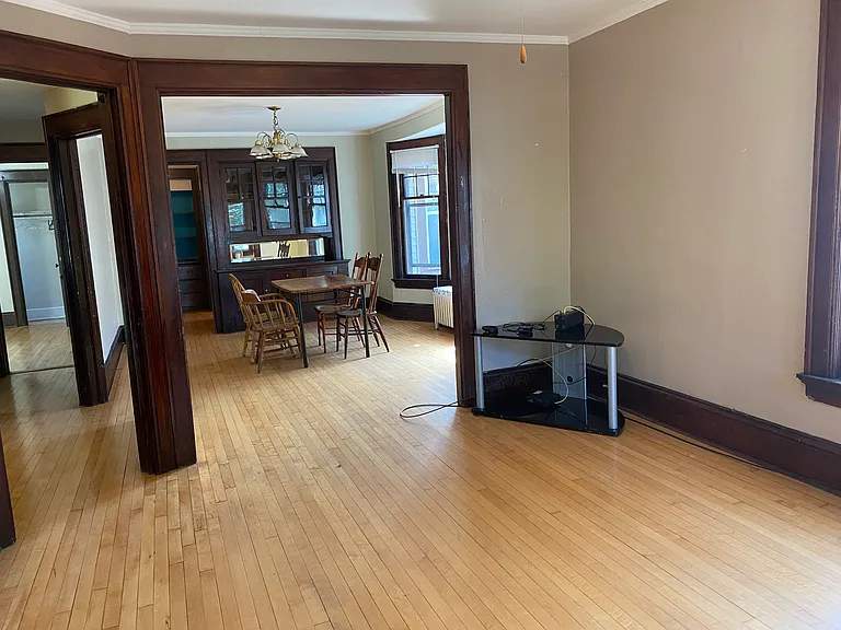 2958 N Prospect Ave — Photo 6