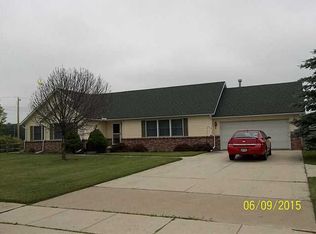 28998 Main St, Millbury, OH 43447