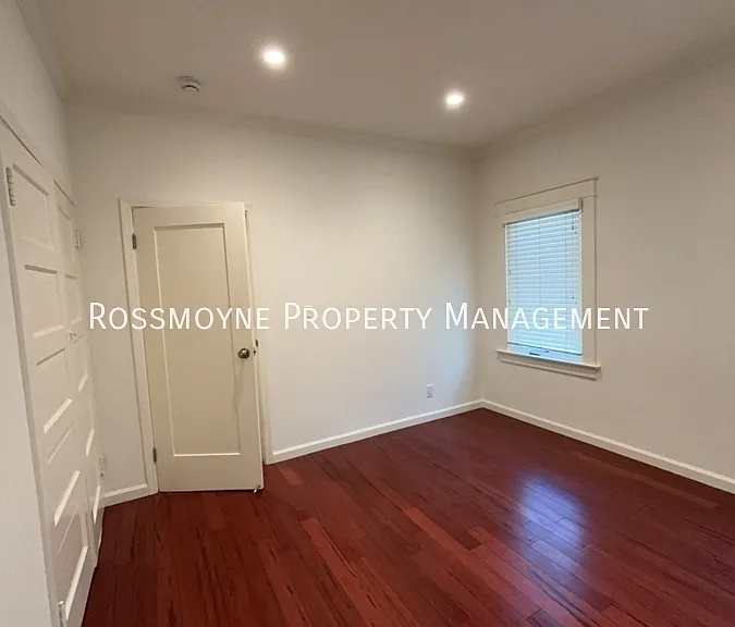 1023 Virginia Pl — Photo 8