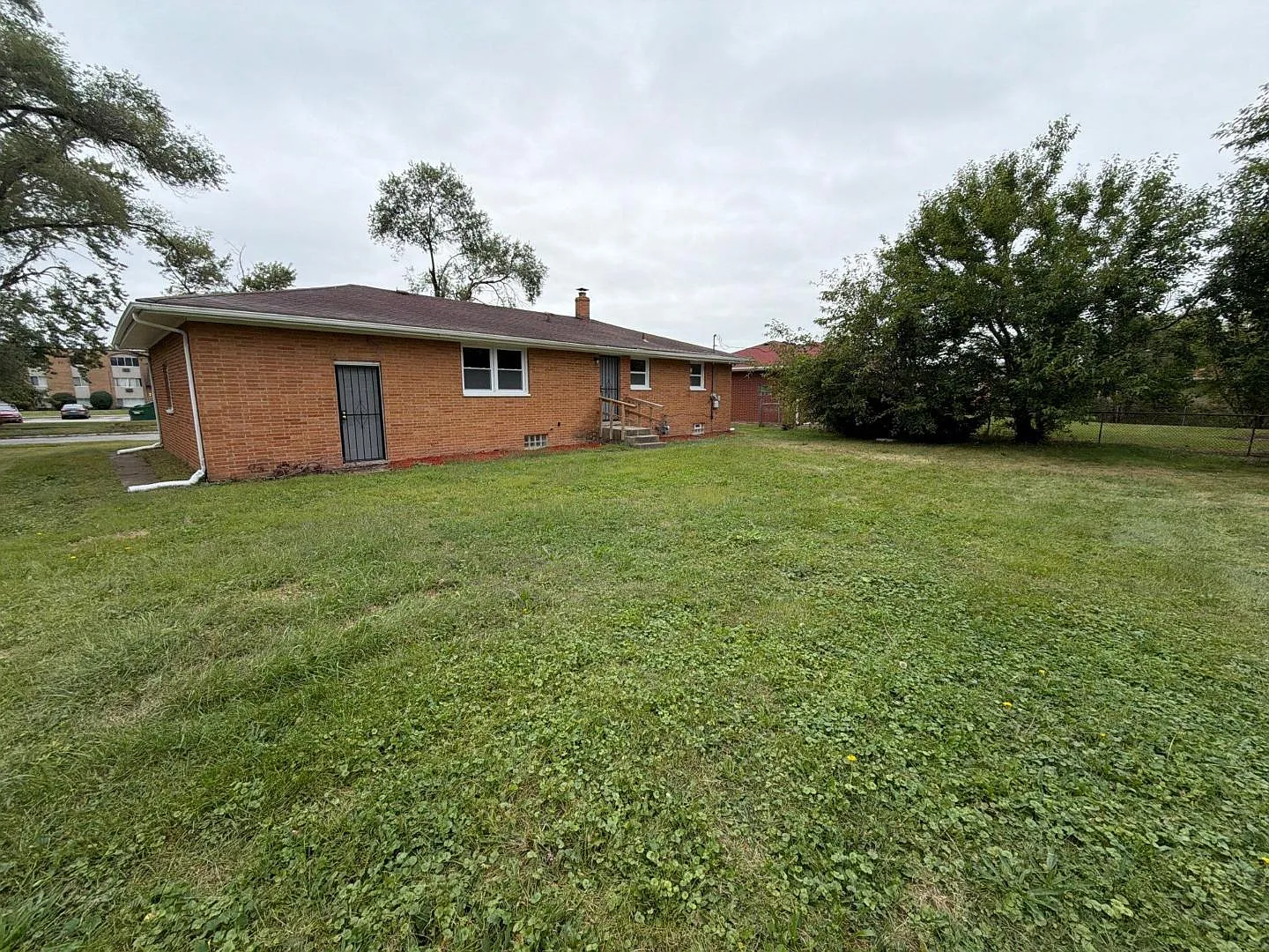5265 Connecticut St — Photo 2
