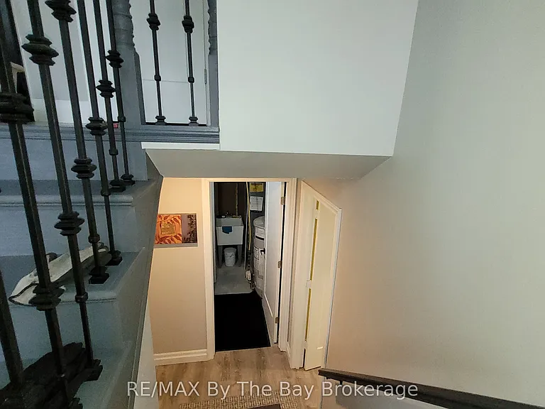 7 Harbour Cres #2 — Photo 13
