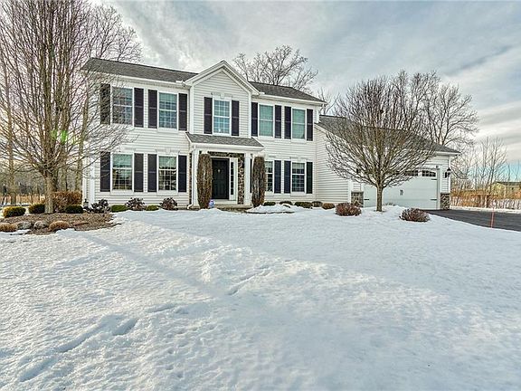 2nd image of 61 James Moore Cir