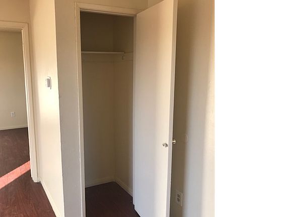4th image of 2011 Borrego Dr APT 1