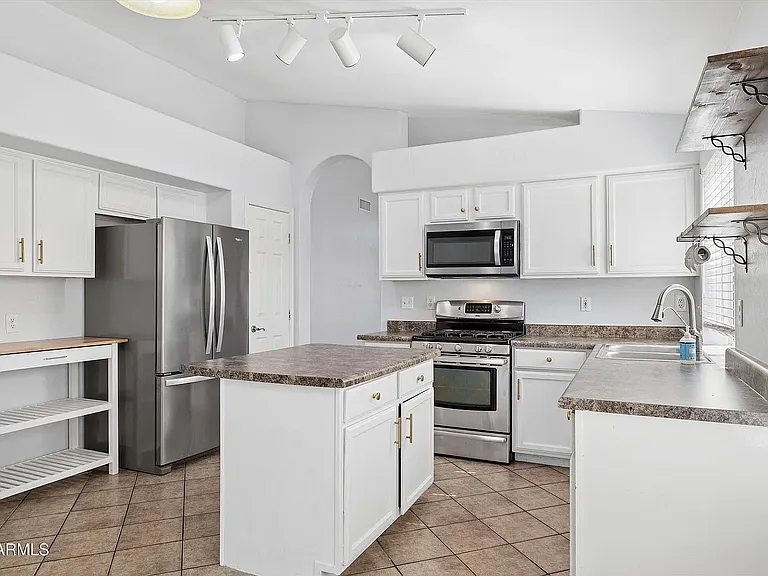 7415 E Lobo Ave — Photo 12