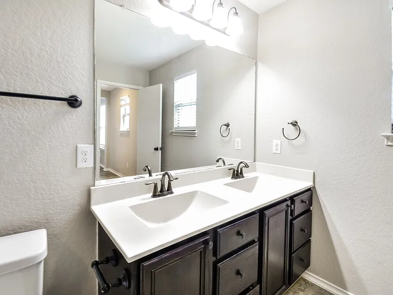 6839 Loma Blanca — Photo 13