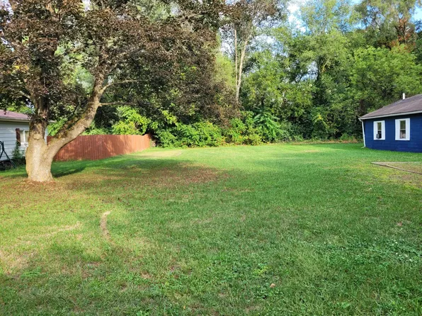 892 Sullivan Ave, Niles, MI 49120