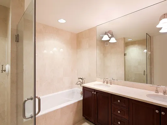 Sold by Sotheby's International Realty | media 6