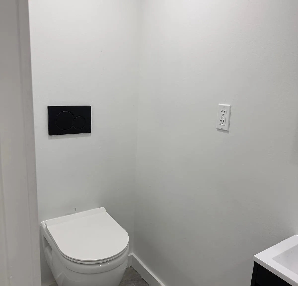 1 bed, 980 sqft, $1,550 — Photo 4