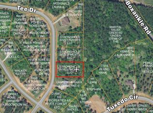 104 Tee Dr, Forsyth, GA 31029