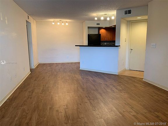 4th image of 12620 Vista Isles Dr APT 1011