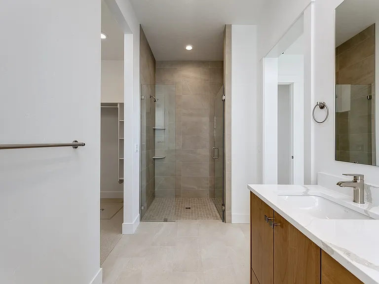 8601 W Stillmore St — Photo 15