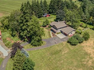 992 Shaw Rd, Ferndale, WA 98248