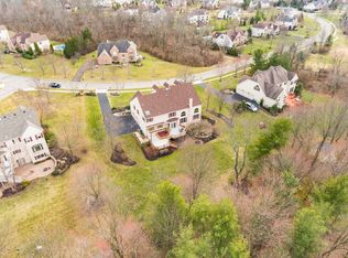 1235 Fairland Dr, Lower Gwynedd, PA 19002