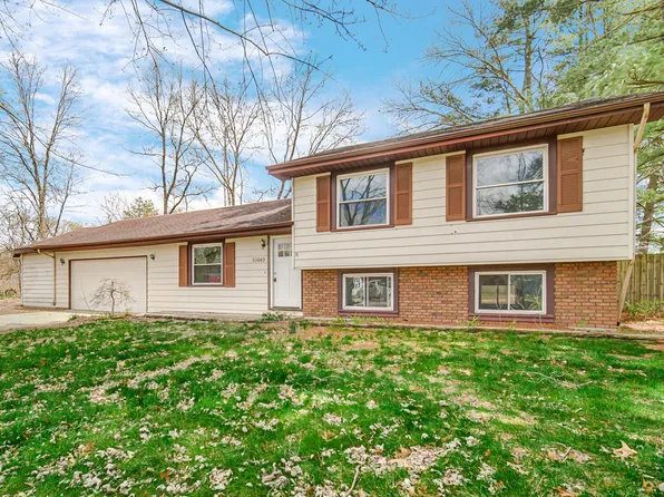 10449 N 460 E, Demotte, IN 46310