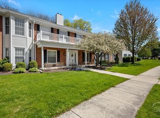 1137 Spring Garden Cir #37, Naperville, IL 60563