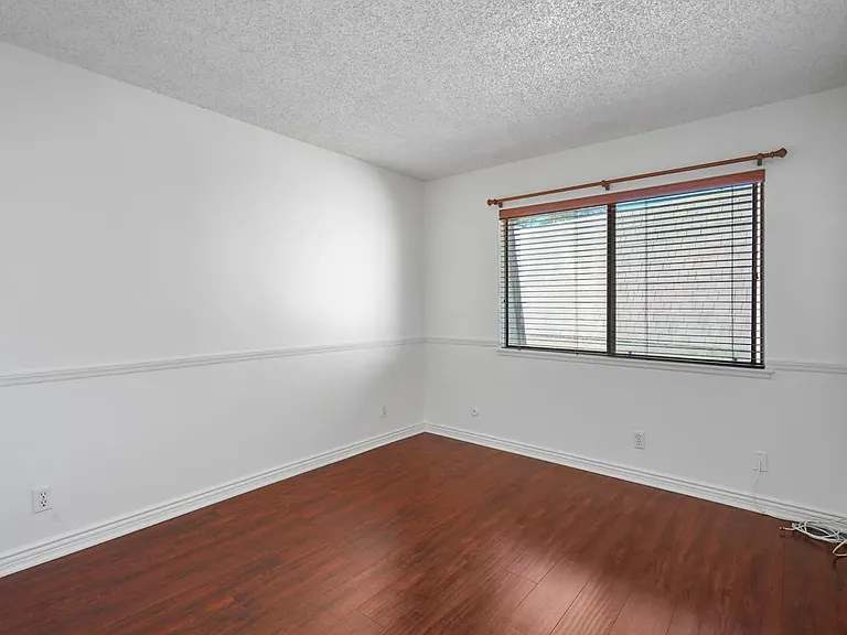 9000 Vanalden Ave #127 — Photo 20