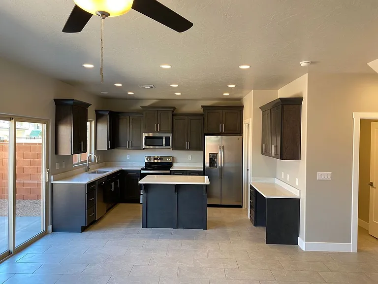 Red Mountain Vista Town Home — Photo 6