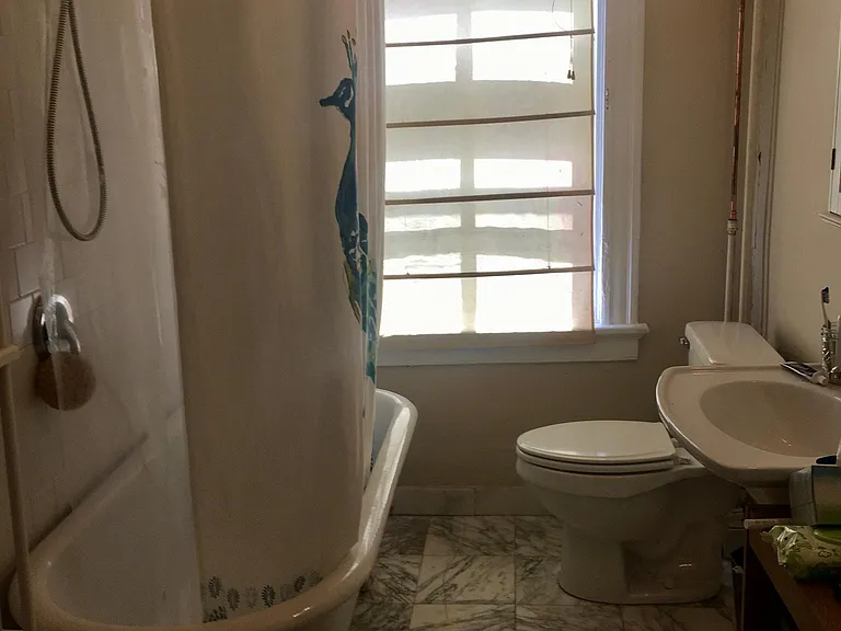 1835 W Grace St #1 — Photo 8
