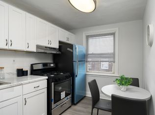 6300 Carnation St #23, Philadelphia, PA 19144