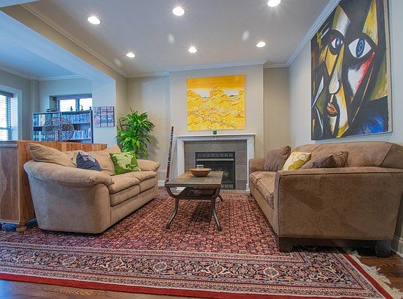 2nd image of 1515 W Ardmore Ave #1
