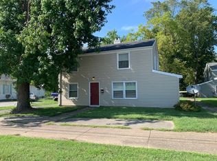1002 W Mill St, Carbondale, IL 62901