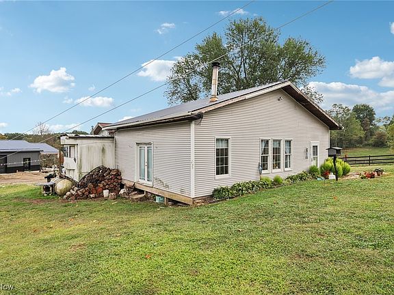 2nd image of 49518 Taylor Rd