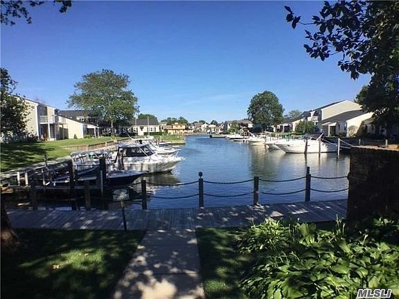 4th image of 175 Harbor S
