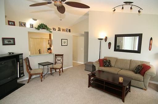 2nd image of 1321 S Park Ave