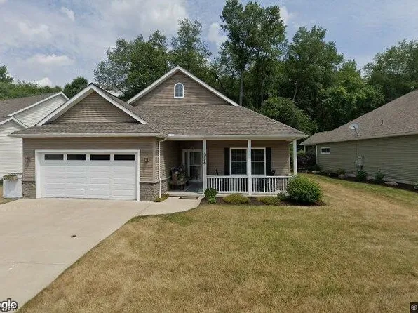 334 Alexis Ln, Canal Fulton, OH 44614