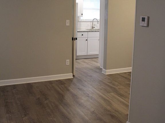 2nd image of 9135 Southmoor Ave