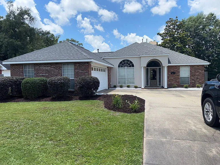 44065 Nicholas Cir — Photo 14