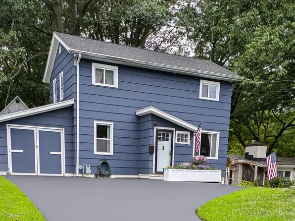 57 Fawn St, Rochester, NY 14622