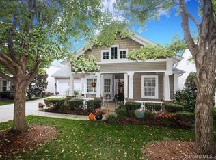 1044 Feather Oak Ln, Matthews, NC 28104