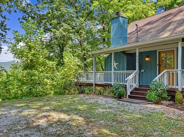 931 Timber Bluff Dr, Clayton, GA 30525