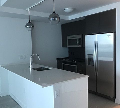4th image of 123 NW 32nd St #1205