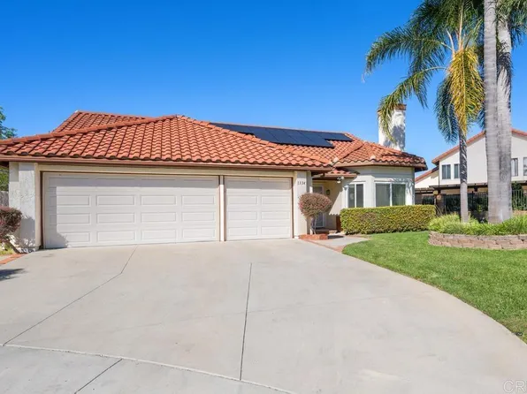 1334 Krug Ct, Vista, CA 92081