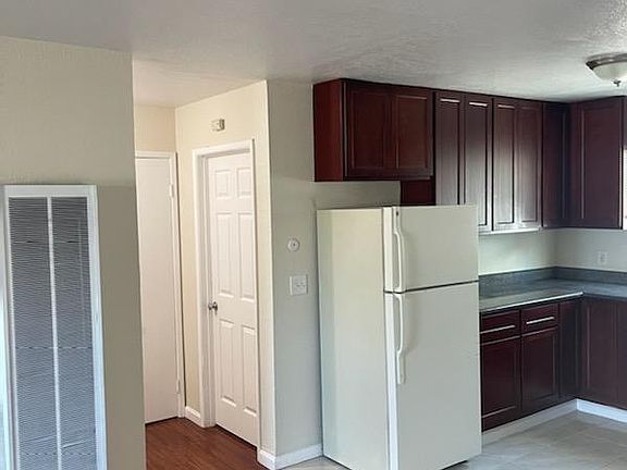 4th image of 2131 Sacramento St #6