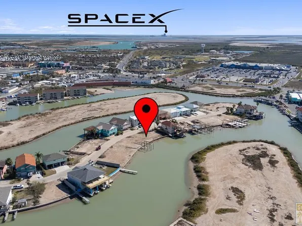 1522 Harbor Island Dr, Pt Isabel, TX 78578