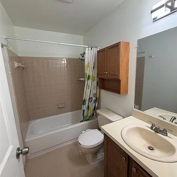 15802 Orchard Ln — Photo 5