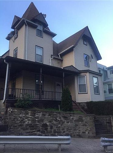 1st image of 33 Caryl Ave