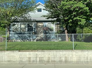 1532 Martin Luther King Jr Pkwy, Des Moines, IA 50314