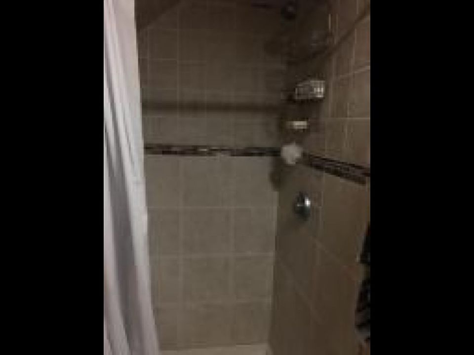 2nd image of 1422 Madison Ave