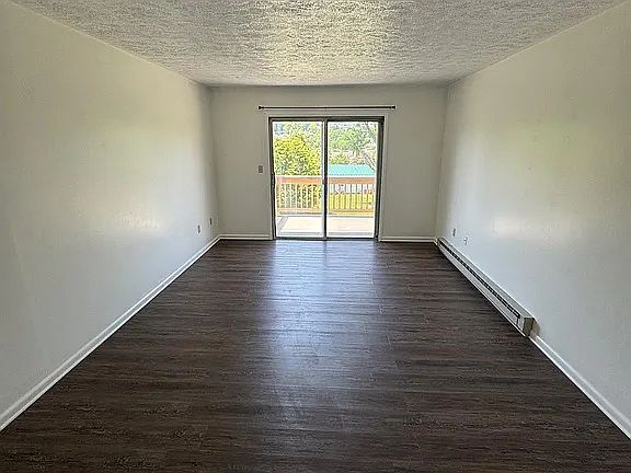 2nd image of 101 Wright St #1