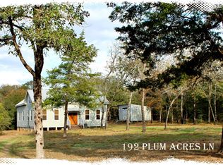 192 Plum Acres Ln, West Point, TX 78963