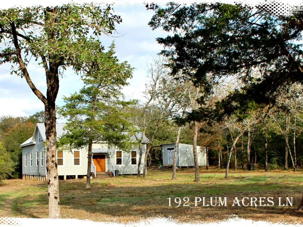 192 Plum Acres Ln, West Point, TX 78963
