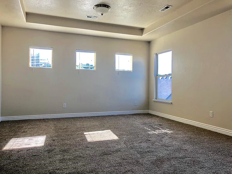 2823 W Fox Hunters Loop — Photo 12