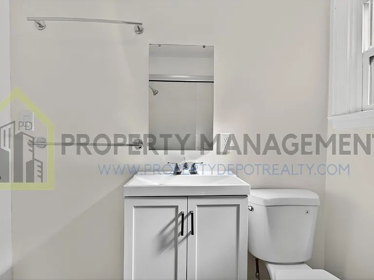 2519 Freeport Blvd #4 — Photo 17