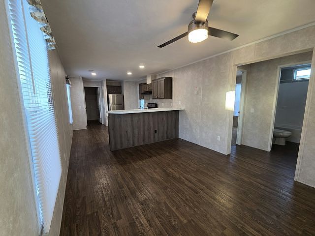 2nd image of 227 Cardinal Ln #227